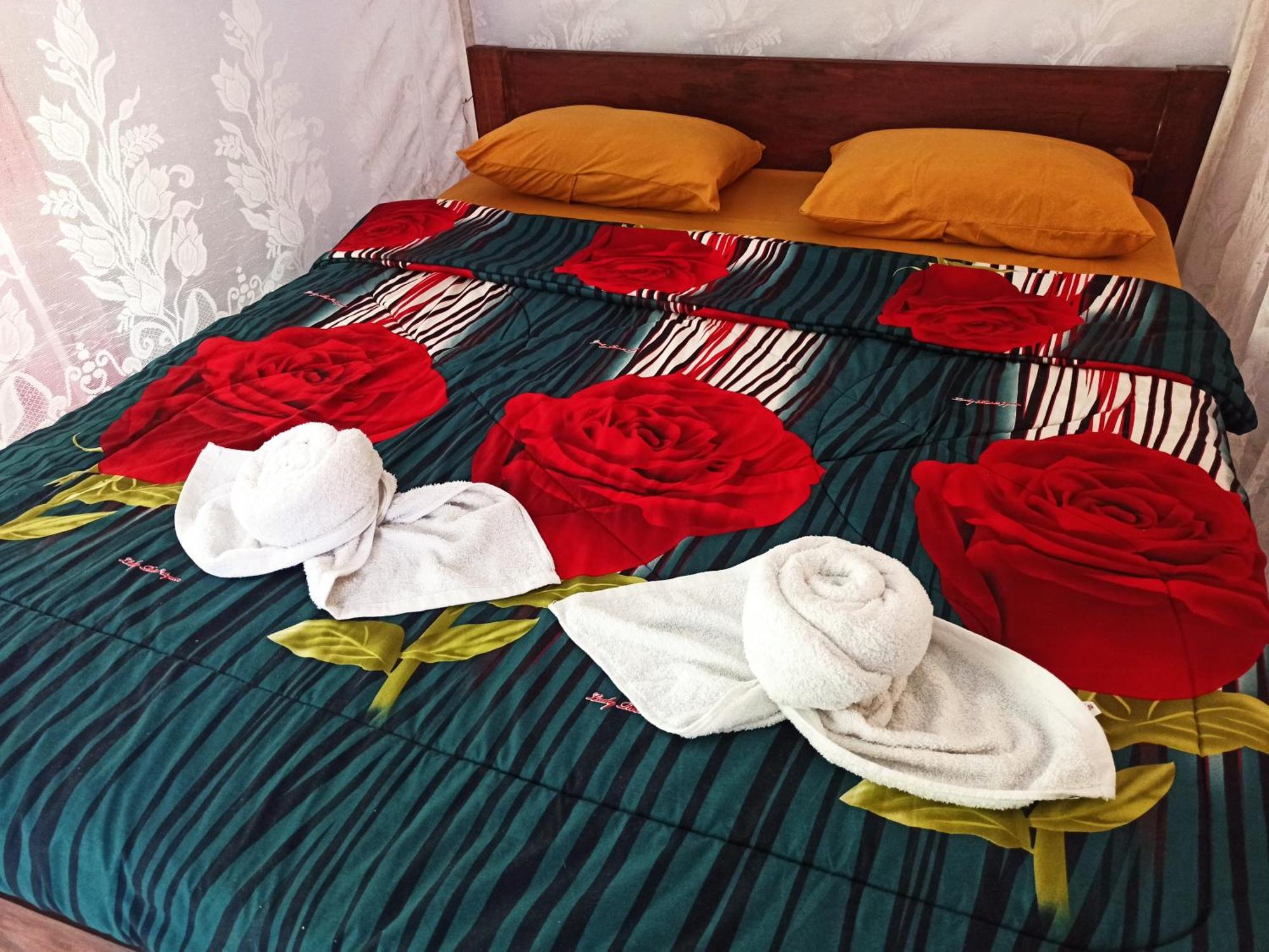 Tangkoko Jungle Homestay Rinondoran 外观 照片
